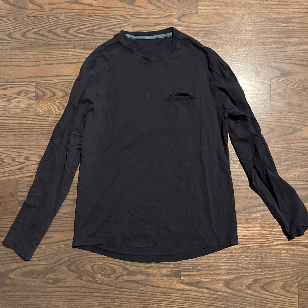 Lululemon shirt. Open to offers